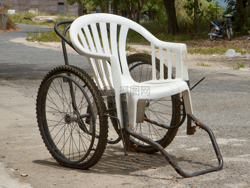 创意无效椅子剪裁创造力花园椅医院黑色轮椅车轮扶手椅花园机动性图片