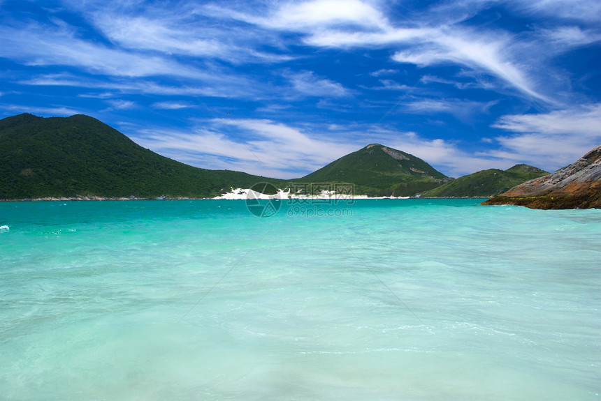 巴西里约热内卢的清水水晶农业太阳天堂娱乐结晶旅游潜水海洋游客孩子图片