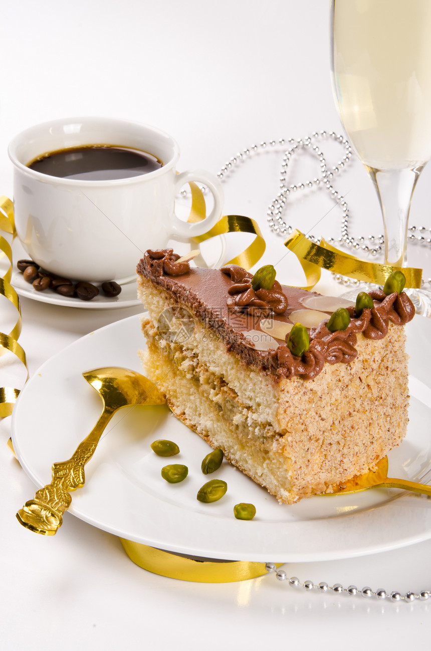 Halva蛋糕 Kaffe和香槟饮料馅饼巧克力水果食物美食可可酒精玫瑰生日图片