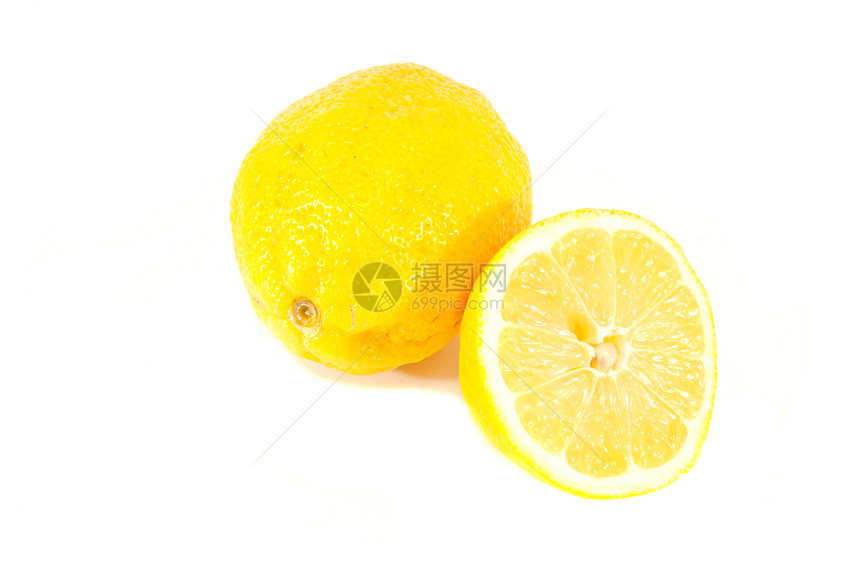 新鲜柠檬加半图片
