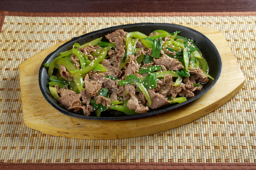 中国菜菜菜蔬菜杂闭牛肉香料味美食桌子营养香料午餐餐厅食物熟食异国图片