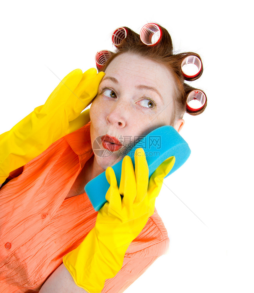 女佣用海绵清洁剂快乐工人女孩除尘器主妇妻子服务女士清洁工家庭图片