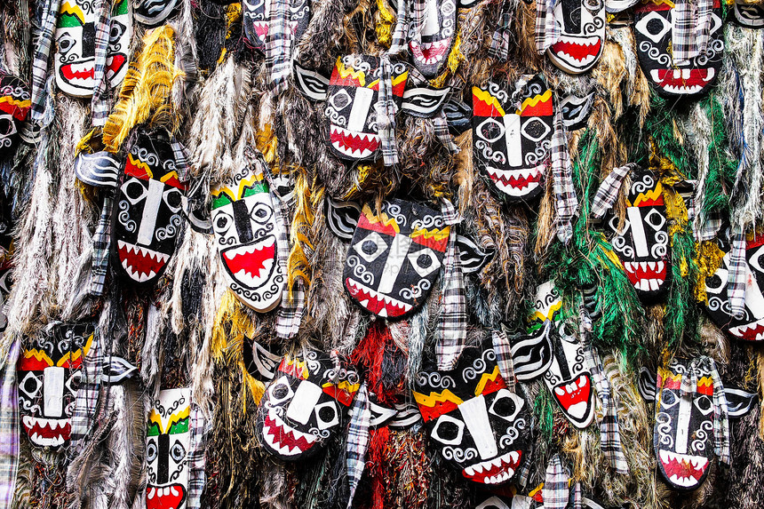鬼魂舞蹈表演节日艺术家面具装饰品衣服文化戏服风俗图片