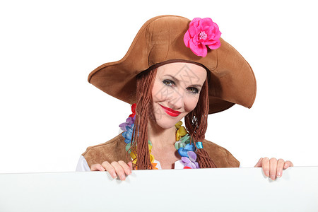 棕帽子女性性格背景图片