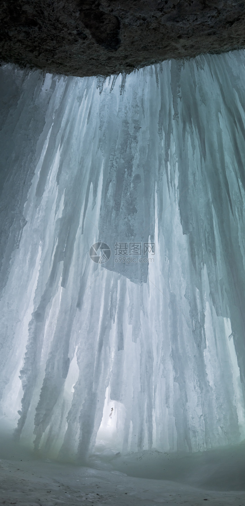冰墙气候钟乳石冰洞季节全景风景蓝色冰柱冰纹天气图片