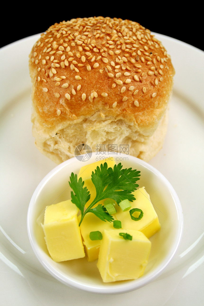 面包和黄油烹饪午餐香菜味道美食小吃美味用餐包子盘子图片