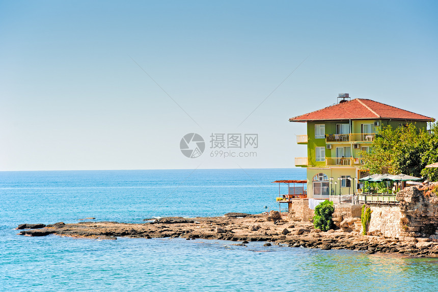 土耳其Side的海滩上的旅馆图片