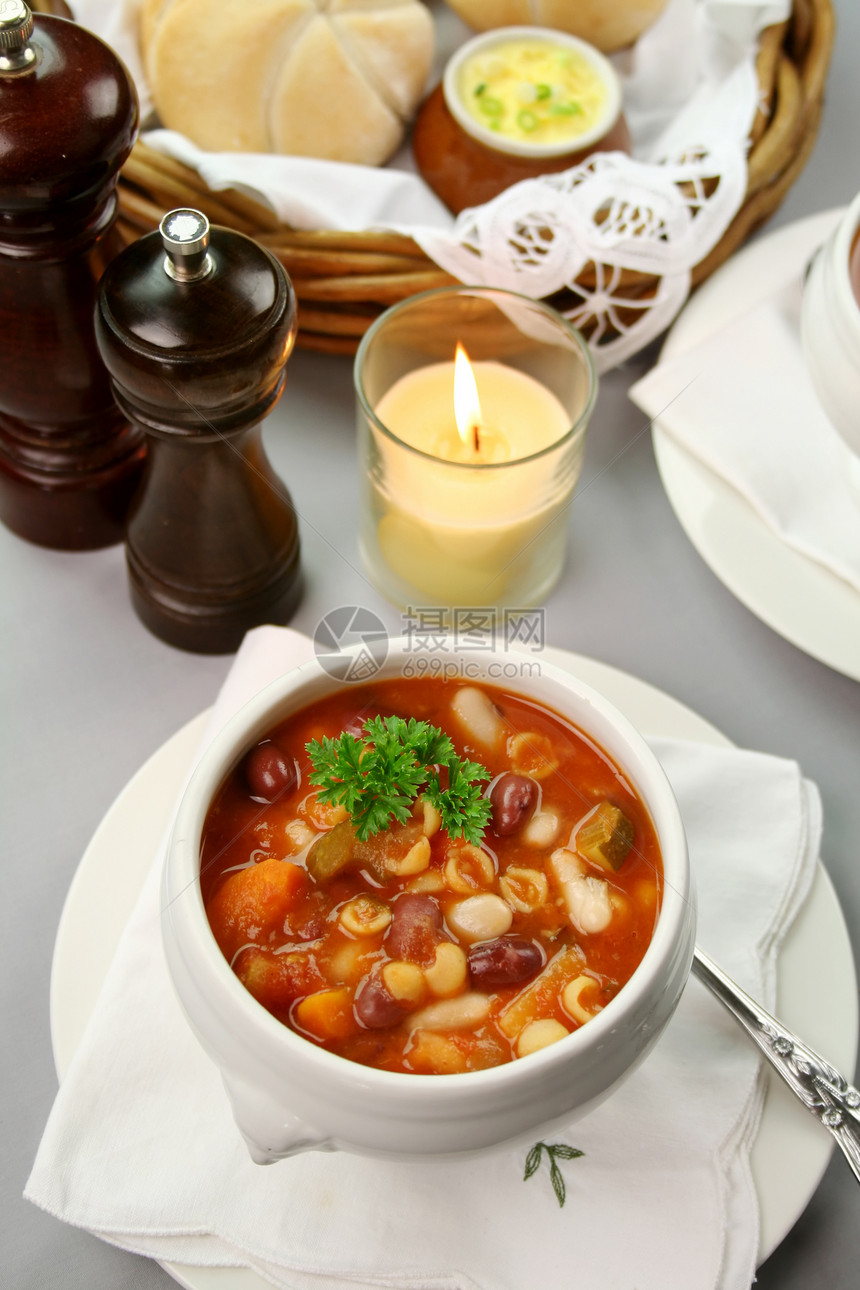 矿泉汤SOUP胡椒黄油芹菜草药营养饮食洋葱面包勺子烹饪图片