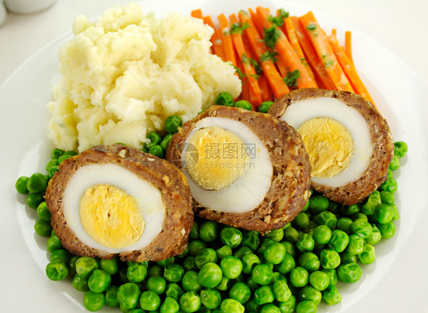 苏格兰鸡蛋午餐萝卜营养牛肉用餐蛋黄美食味道食物土豆图片