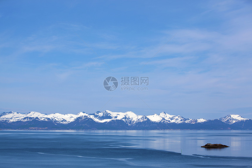 挪威湾支撑峡湾天空乡村旅行山脉群岛蓝色风景图片