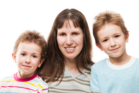 母亲和儿子药品兄弟保健男生友谊女性童年朋友快乐头发健康高清图片素材