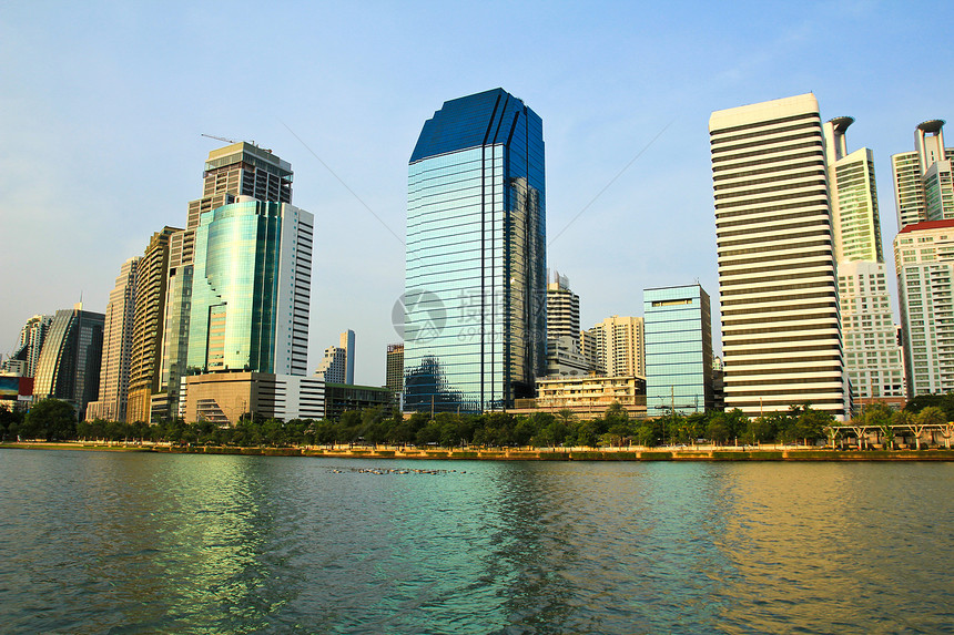 泰国曼谷市风景泰国曼谷办公室摩天大楼酒店地标外观场景运输天际景观城市图片