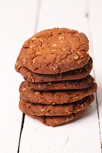 餐桌上自制的美食棕褐饼干食物谷物糕点饼干传统早餐桌子麦片团体小吃背景图片