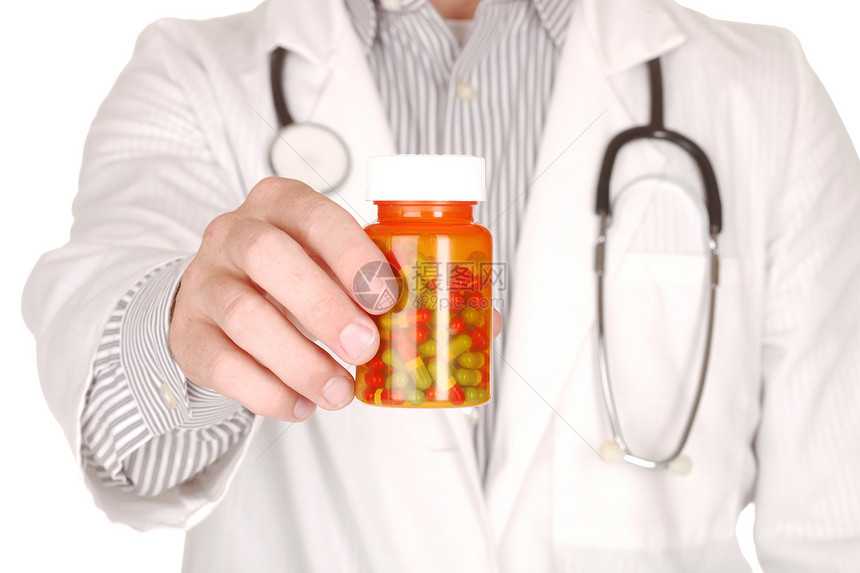 在处方药瓶中服药的医生帮助外套成人行业职业医师药品男人职员药物图片