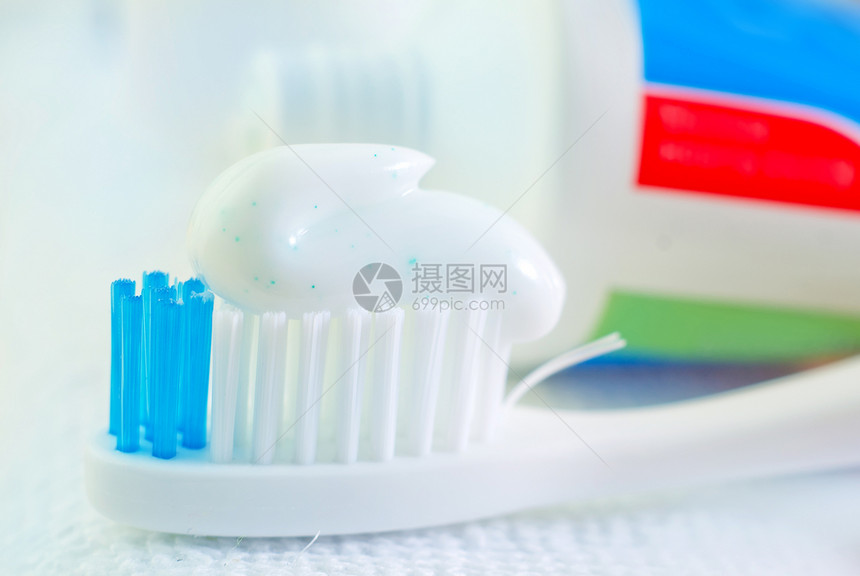 牙牙刷洗手间人员夫妻框架牙膏卫生蓝色微笑清洁工工作图片