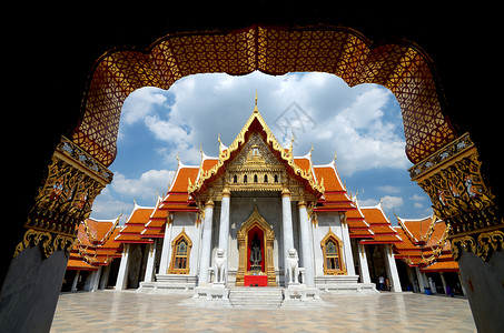 泰国曼谷佛教大理寺天空广场文化大理石好地方冥想寺院建筑学地标旅游背景