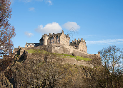 爱丁堡城堡营房爱丁堡城堡 在阳光明媚的日子背景