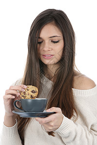 喝杯茶和饼干的女子女士头发工作室饮料咖啡白色年轻的高清图片素材