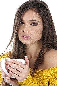妇女喝咖啡的焦糖工作室咖啡饮料白色女士头发年轻的高清图片素材