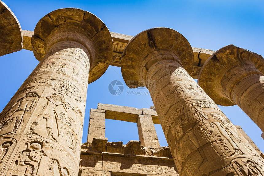 埃及卡纳克寺庙古老废墟雕塑旅行文字纪念碑建筑学柱子旅游人面宗教古物图片