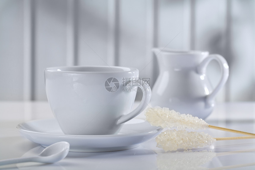 白色咖啡附件成分的白咖啡附件图片