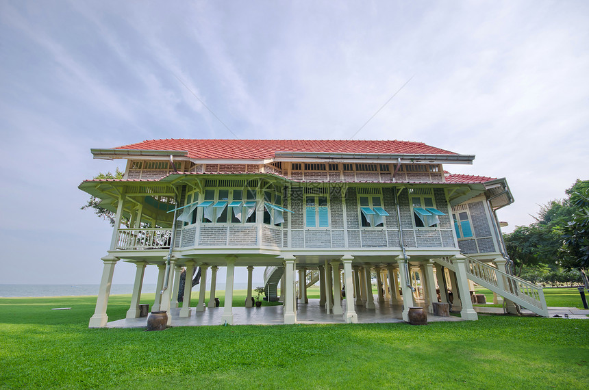 旧木屋游客建筑建筑学绿色旅游旅行国家艺术历史文化图片