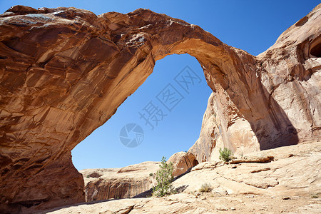 犹他州南部著名的Corona Arch高清图片