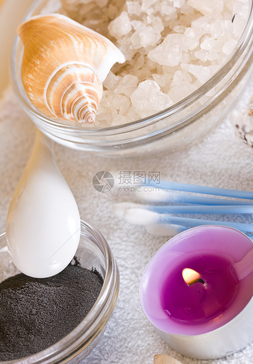 Spa概念治疗温泉香味奢华健康香气化妆品蜡烛按摩树叶图片