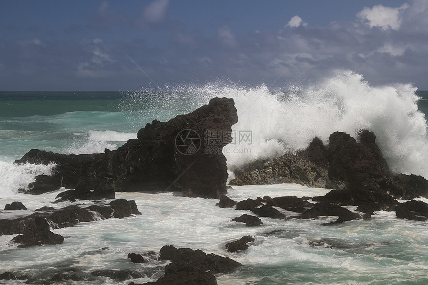 挥舞波浪力量海浪风暴海岸速度火山休息环境海洋滚动图片