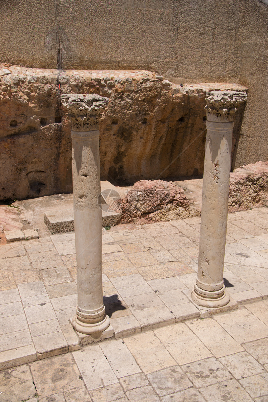 耶路撒冷古老的主要道路目的地游客旅行建筑历史石头柱子对角线背景时间图片
