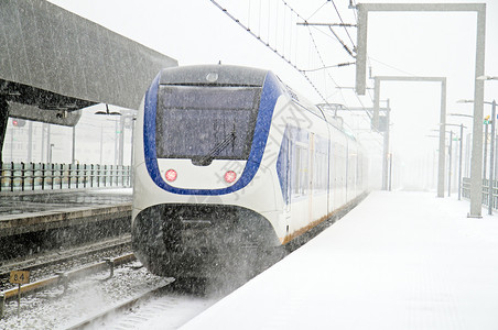 阿姆斯特丹尼瑟比日月站雪暴火车驾驶高清图片