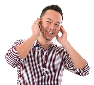 亚洲男人听 MP3背景图片