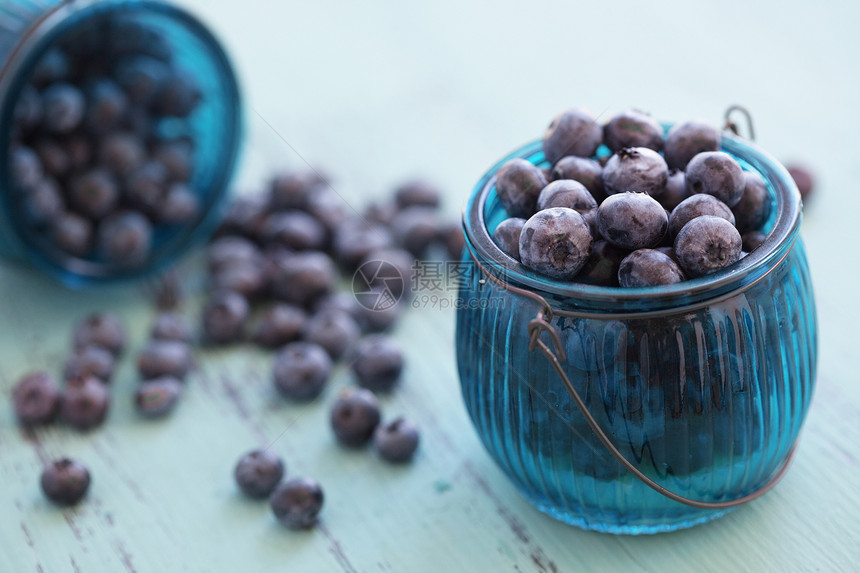 蓝莓静物桌子市场园艺甜点乡村蓝色餐巾食物水果图片