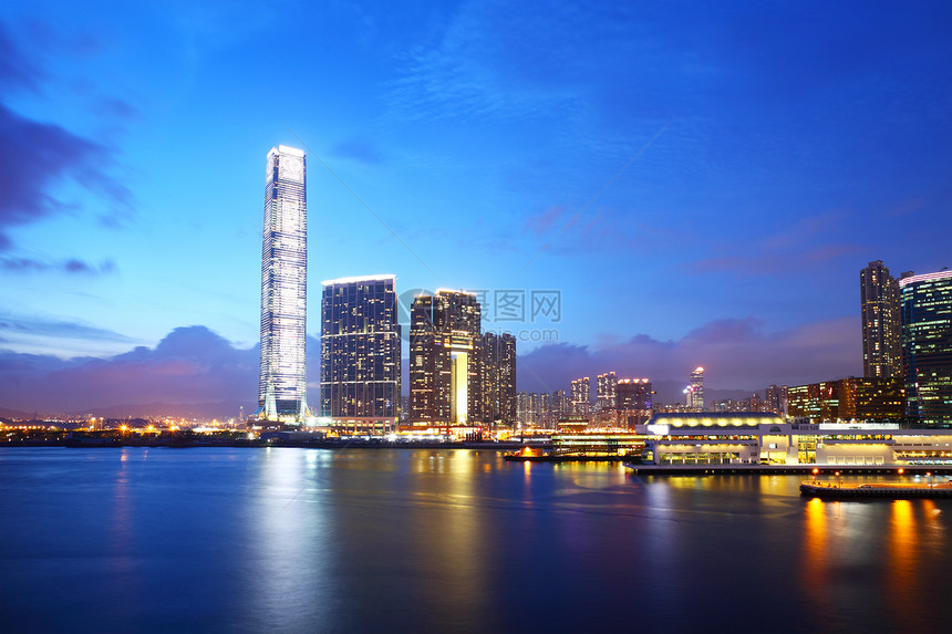香港市中心九龙经济码头市中心场景摩天大楼景观金融建筑玻璃办公室图片