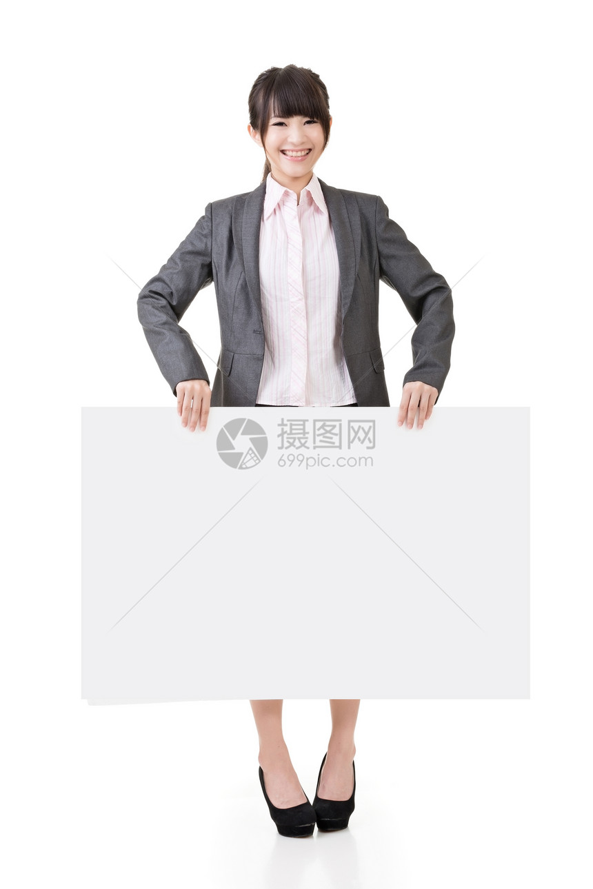亚洲女商务人士拥有空空的空白板成人商业女性广告牌女士姿势说明操作套装手势图片