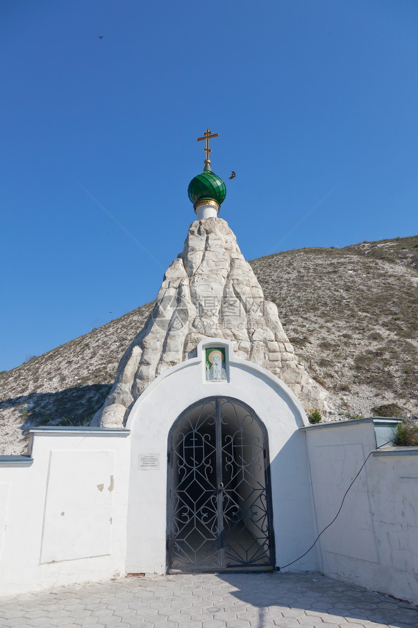 俄罗斯科斯托马罗沃的洞穴修道院图片