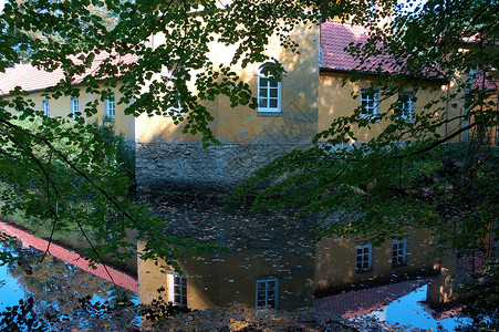 富春山居图霍特斯图肯布洛克城堡心电图观光旅游池塘反射动态背景