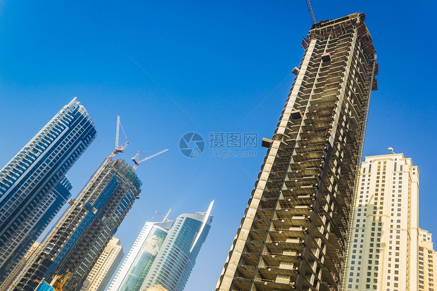 阿联酋迪拜高楼建筑和街道办公室旅行窗户建筑学金融场景天空酒店财富图片