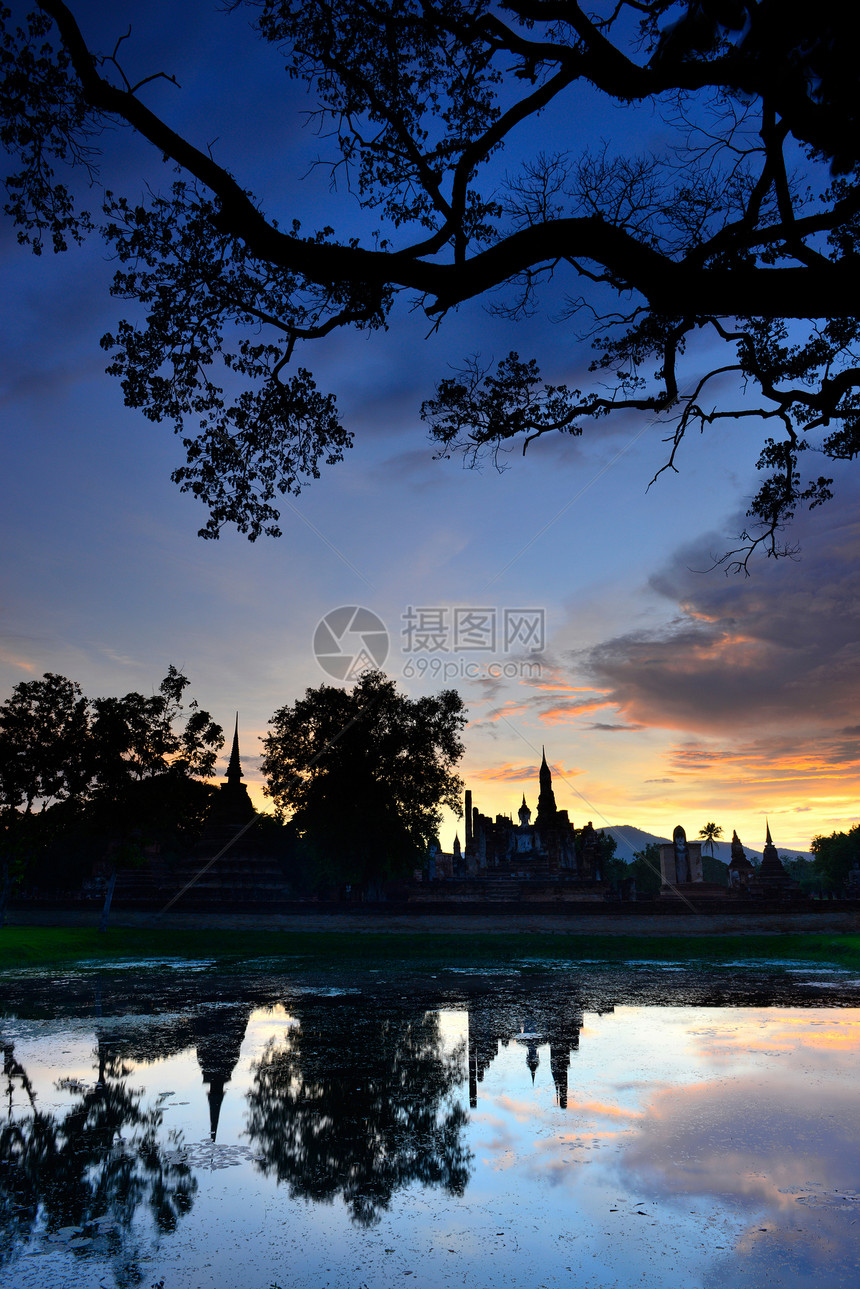 泰国Sukhothai历史公园雕像废墟宗教精神寺庙地标建筑学旅行历史性图片
