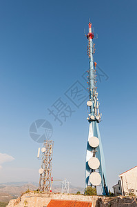 斯德山的通讯塔网络高清图片素材