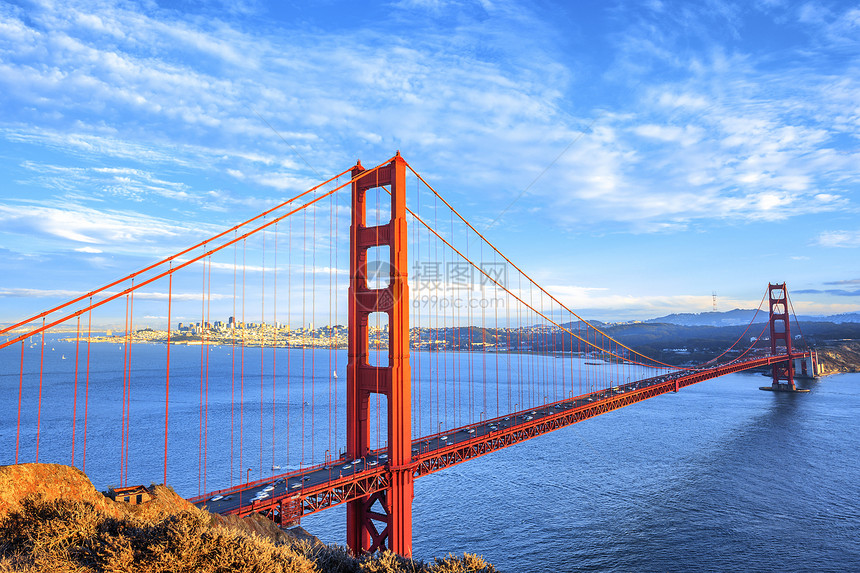 著名的金门大桥视图地标爬坡电缆历史天空吸引力旅行纪念碑金属阳光图片