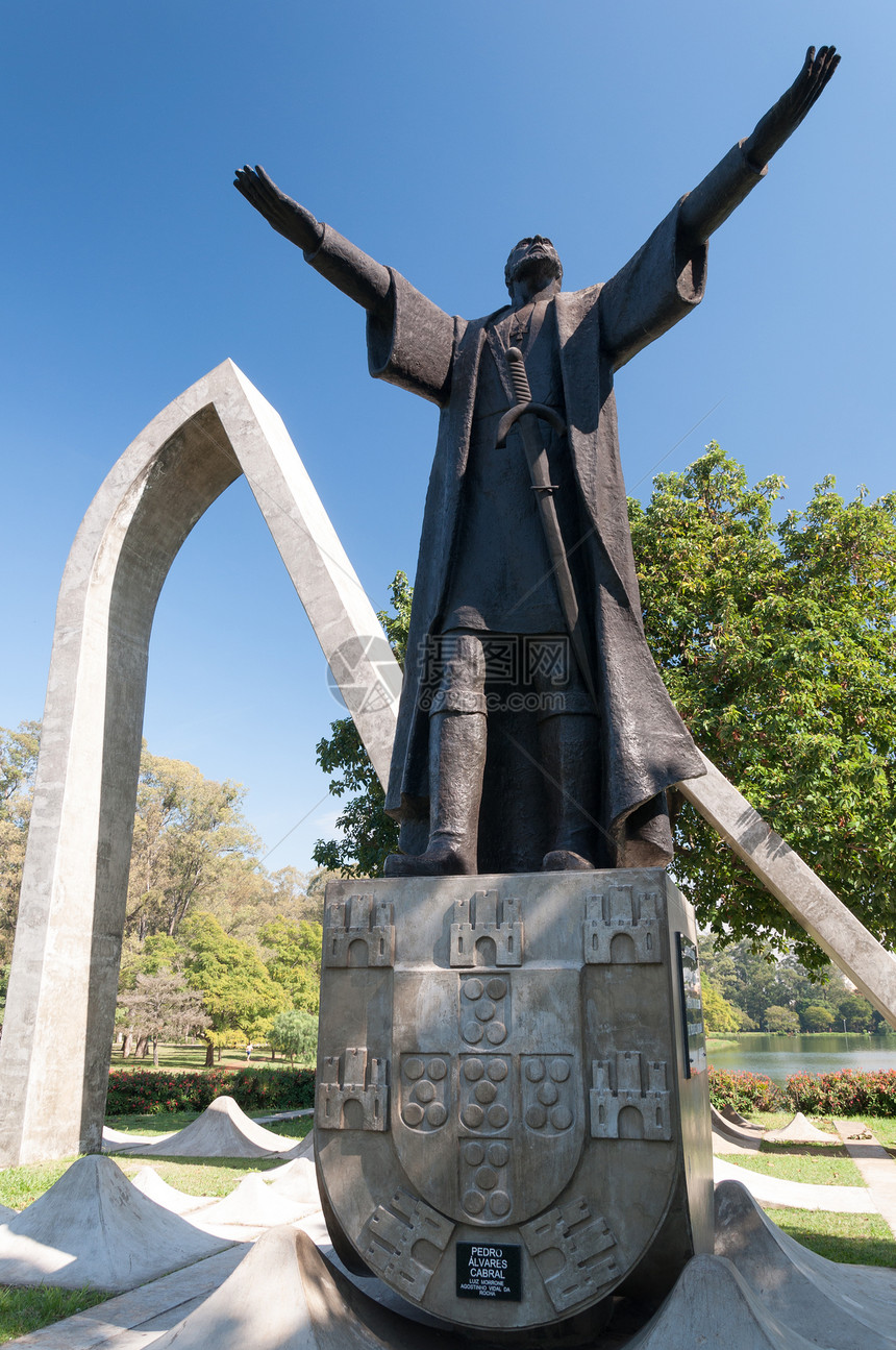 巴西圣保罗的纪念碑青铜城市雕像男人历史公园雕塑旅行石头历史性图片