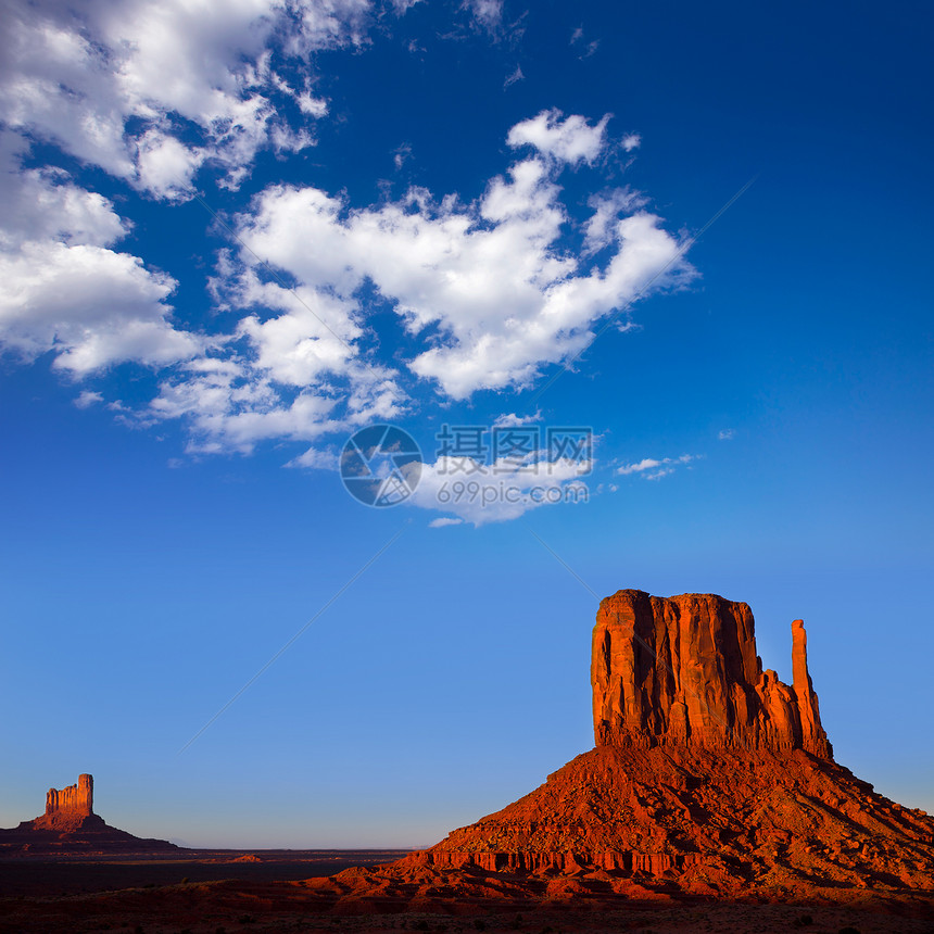 西米滕 Butte Utah地质学地平线日落手套峡谷旅行蓝色砂岩公园石头图片