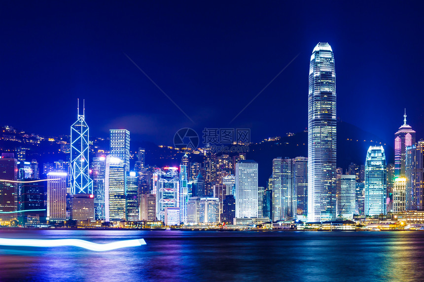 晚上在香港建筑顶峰景观天空天际码头金融旅行商业场景图片