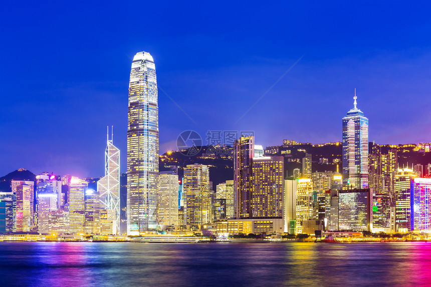 香港晚上的天线地标公司天际办公楼金融企业商业商业区摩天大楼大楼图片