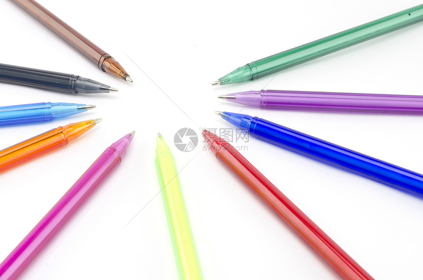 白上孤立的彩色笔圆珠笔写作橙子学校工艺塑料绘画紫色钢笔商业图片