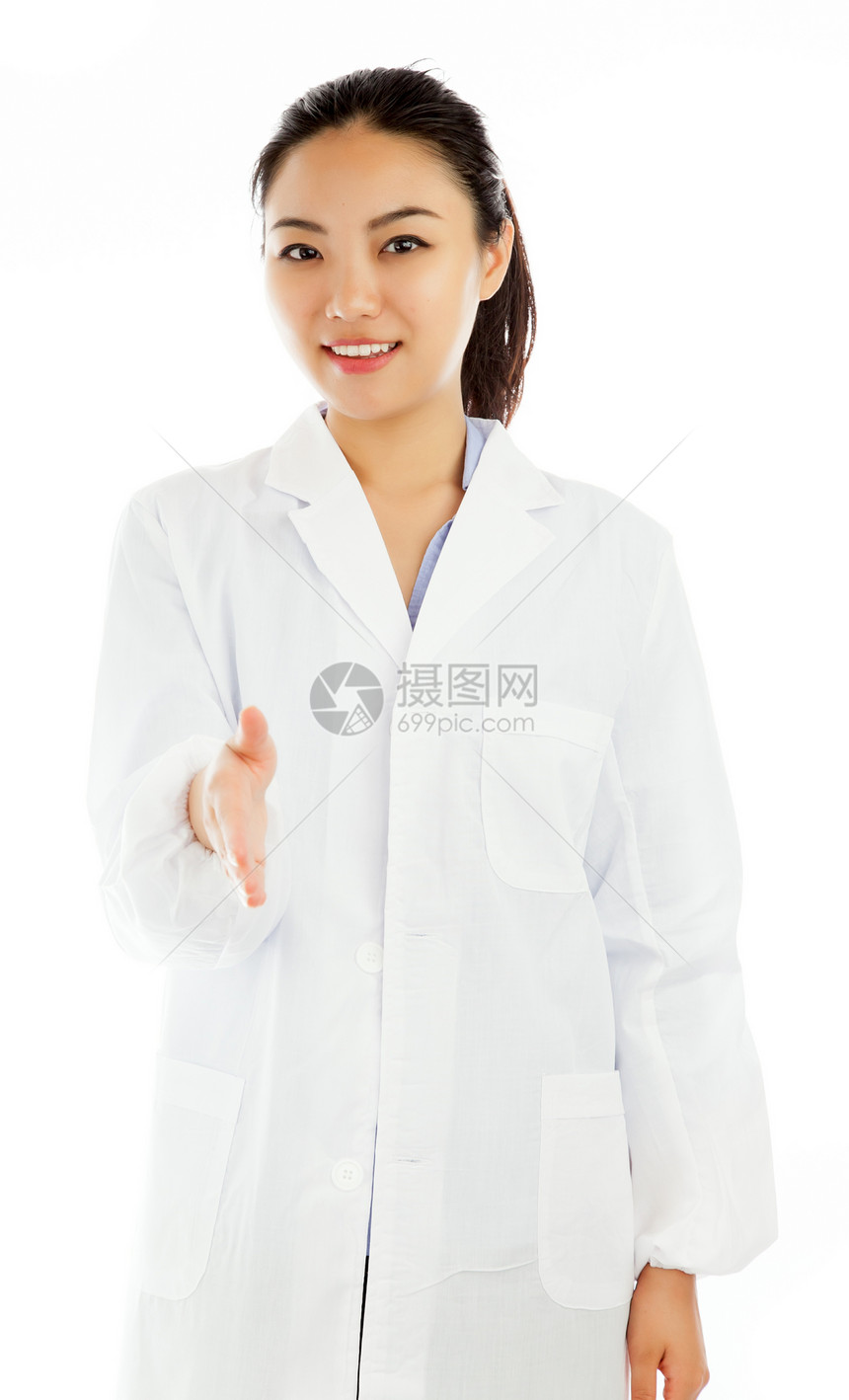 有吸引力的亚洲女孩 20岁在演播室拍摄保健医生冒充幸福黑发微笑职业科学家医学成功图片