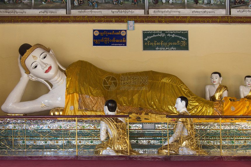 仰光大金塔建筑群  仰光  缅甸佛塔旅游寺庙神社旅行佛教徒宗教观光图片