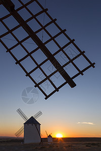 La Mancha日落-西班牙高清图片