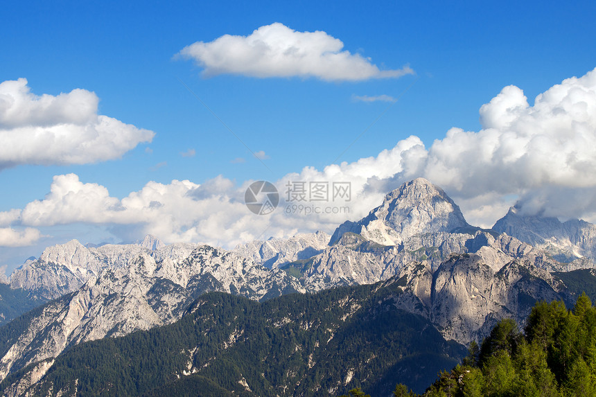 朱利安·阿尔卑斯山和曼加特山 意大利弗里里图片